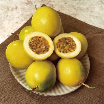 永齡選物 黃金百香果提盒(1.5kg)