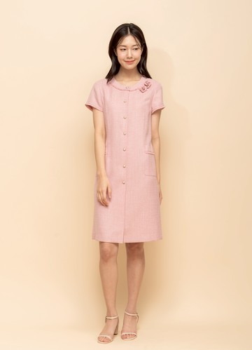 柔和溫雅輕花紗洋裝