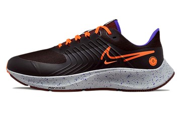 AIR ZOOM PEGASUS 38 SHIELD BLACK TOTAL ORANGE