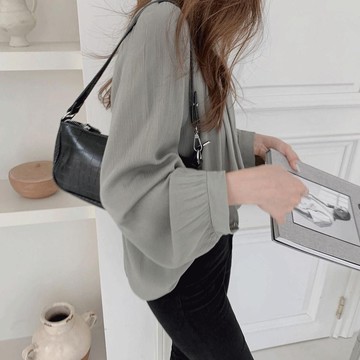 雪紡衫一字領白色襯衫女設計感小眾別致上衣春秋氣質溫柔鎖骨長袖襯衣法式