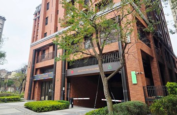 青埔IrisA17最美建築英倫花園景觀3房車｜桃園市中壢區領航南路四段