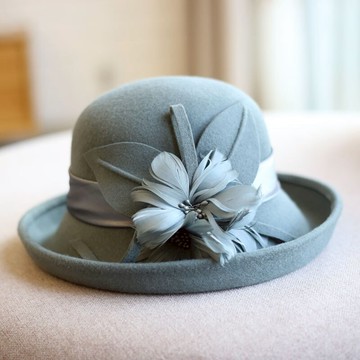 花朵羽毛羊毛呢卷邊盆帽子休閑帽女士遮陽帽貴婦帽子女秋冬歐洲1入