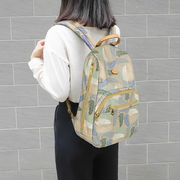 羽毛草系側拉鍊防盜後背包13030(大款-奶茶)