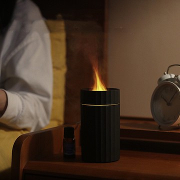 【PINFIS】七彩火焰燈精油香氛機 (贈水性精油薰衣草+甜橙+乳香)