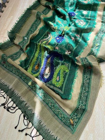 喜迎瑤 尼泊爾 克什米爾 水煮羊毛 手工 刺繡 立體 披肩 圍巾