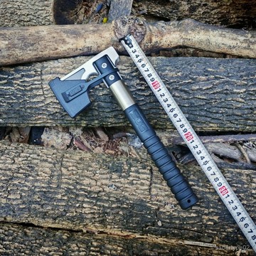 正品SOG營地斧工兵斧老庫存 優點就是沒有缺點 缺點就是沒有優點