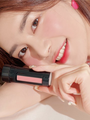 Mystic Bar High-Like Blusher Bar