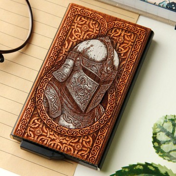 聖殿騎士 - 雷射鵰刻 + 手繪木質卡夾