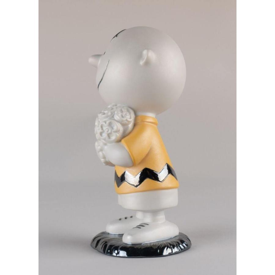 リヤドロ Lladro Set of Charlie Brown and Snoopy Figurine 01009490