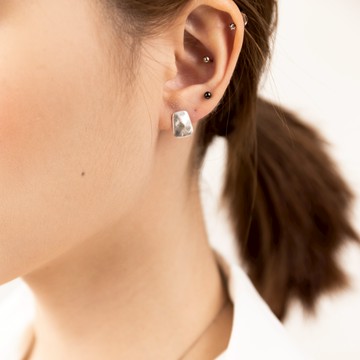 Yolanda 梯形耳環(銀) -新年禮推薦