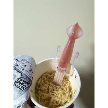 臺灣嚴選【7760人收藏】日本創意日清烏賊章魚趣味叉子日料搞怪餐具泡麵叉大阪東京限定