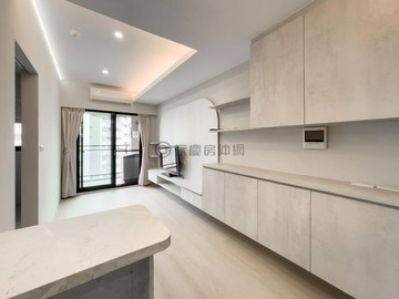 寓上逢甲奶油風～質感美宅配車位敬請把握！｜台中市西屯區西屯路二段