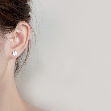 四葉草耳釘女s999純銀夏天清新百搭耳環簡約學生養耳洞防過敏耳飾
