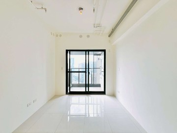 專任新世界兩房兩衛平車高樓視野戶｜三多亞灣特區｜高雄市前鎮區一心二路