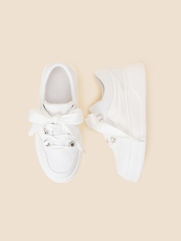 Jewelry Ribbon Platform Sneakers [Beige] (DG4DS25021WHT)
