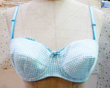 【震撼精品百貨】Hello Kitty 凱蒂貓~KITTY內衣褲-內衣-藍格子75C