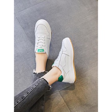 2025春秋新款真皮小白鞋女40大碼鞋41-43 舒適女單鞋平底休閑板鞋