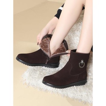 羊毛雪地靴短靴冬60加絨媽媽棉鞋女中年40歲50真皮靴中老年大碼43