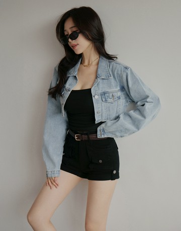 Mando品牌系列；女孩最愛的牛仔短版外套