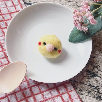 雪球巧克力_羊毛氈芒果玄鳳 別針