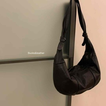 SUL 韓國代購🇰🇷預購 BUCKS & LEATHER 羊皮 肩背包 扭結包 黑