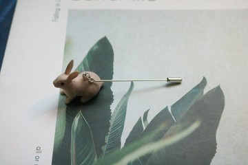 立体小兔子胸针萌系可爱别针装饰胸花