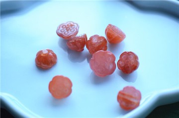 天然南紅瑪瑙蓮蓬川料精雕蓮蓬配件小配飾小滴溜小掛件