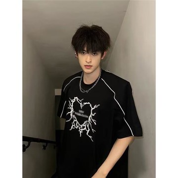 美式墊肩短袖t恤男夏季oversize潮牌高街青少年寬松設計感半截袖