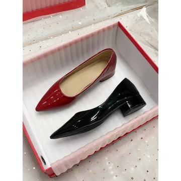 酒紅色高跟鞋女2025秋新款尖頭粗跟淺口法式單鞋中跟百搭漆皮女鞋