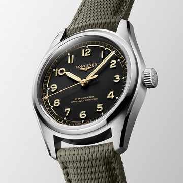 LONGINES 浪琴 Spirit 先行者系列飛行員機械錶-39mm L3.809.4.53.9