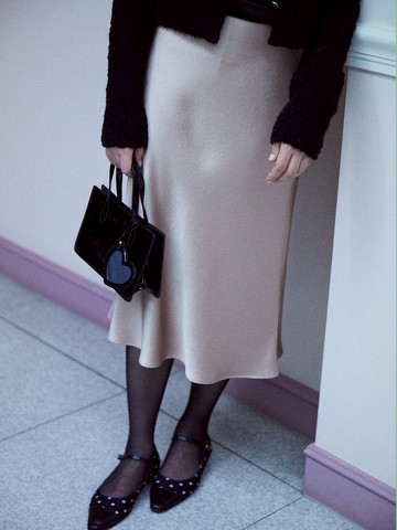Lady Satin Skirt_Beige