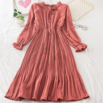 很仙的內搭百褶雪紡連衣裙女秋冬日系溫柔風法式復古打底中長裙子