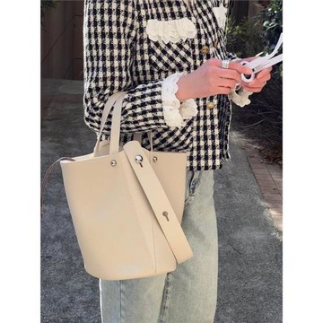 水桶包女大容量菜籃子包包女2025新款高級感上班春夏手提單肩女包