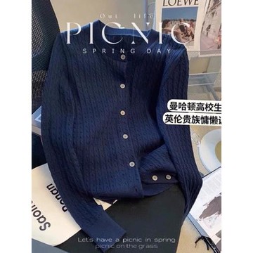 今年流行新款法式洋氣獨特別致精致絕美藏青色針織開衫毛衣女春季