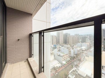 良伴成家ᰔSKY1ᰔ陽光三房平車｜新竹縣竹北市勝利十一路
