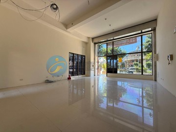 【博士嚴選】竹北自強北路【挪威森林】正臨路黃金店面｜新竹縣竹北市自強北路