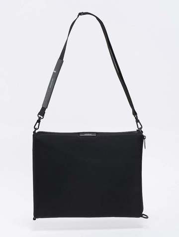 【Cote&Ciel】COTE&CIEL Inn L Sleek Black No.28908 側背包