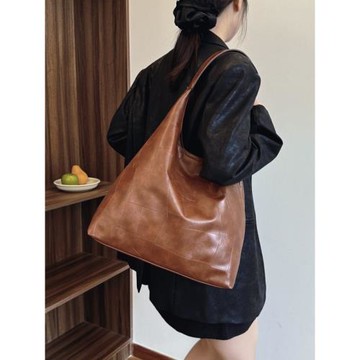 高級感時尚單肩包女復古簡約百搭慵懶風大容量通勤單肩包托特女包