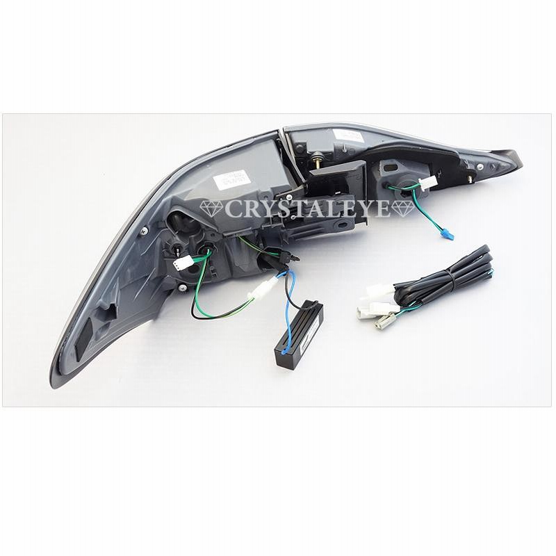 レクサスCT 200h LEDテールランプ 流れるウインカー仕様 LEXUS