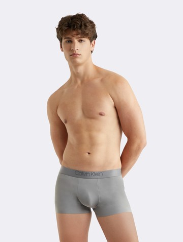 Calvin Klein 低腰平口褲
