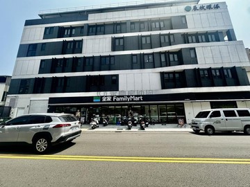 專任十甲東路、振興路旁~公寓價~3樓透天｜台中市東區振興路