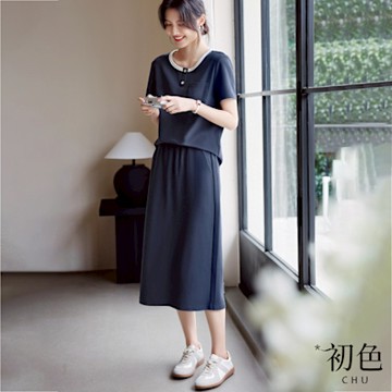 初色 夏季寬鬆拼色休閒短袖T恤上衣+高腰素色垂感半身裙套裝-藏青色-12372(M-2XL可選)