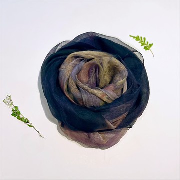 花葉移印染長絲巾 - 墨染回首