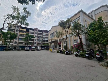 仁武中華社區低總價自有車庫停車住家透天｜高雄市仁武區華中街