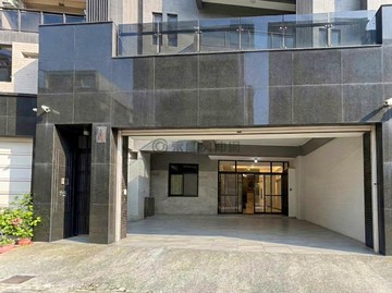 ✯仁武名湖森光五層綠能露臺雙車電梯邸藏✯｜高雄市仁武區名湖街