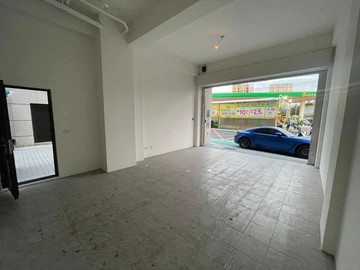 後站全新落成!海德堡/電梯店面別墅/樓上住家｜桃園市中壢區榮民路