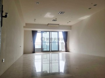 漢神3館永久農16景觀四房連號雙平車｜高雄市鼓山區南屏路