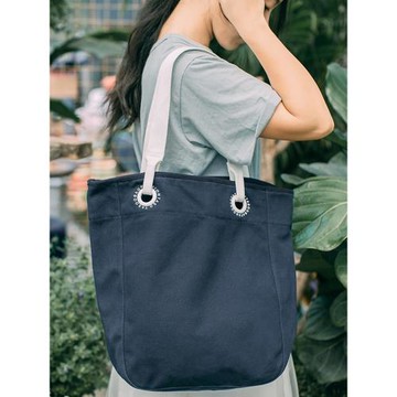 花木馬單肩斜挎日系大學生帆布包