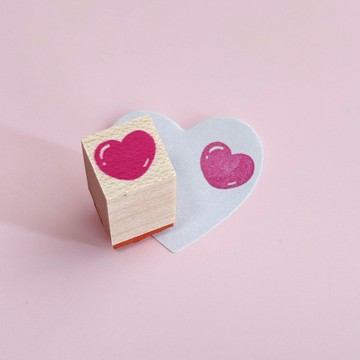 絨毛玩偶的零食 心形 1212