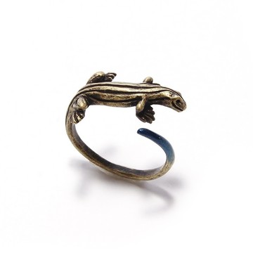 【Palnart Poc 官方正品】RN162 藍尾蜥蜴 戒指｜日本製 職人手工著色 漸層藍尾石龍子環繞 Lizard